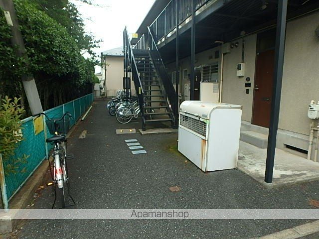 大澤ハイツの玄関写真