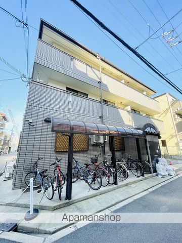 クローバーマンションの外観写真