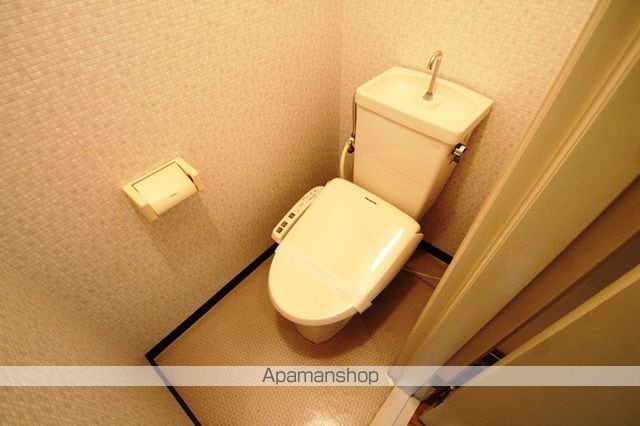 シャトルIIの内装写真
