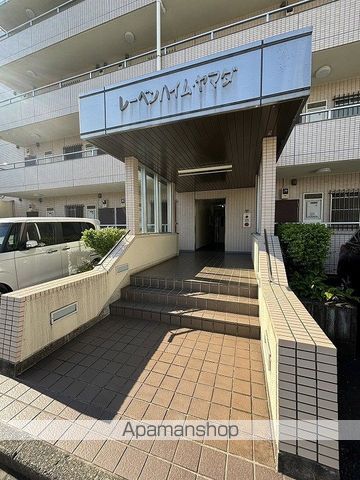 レーベンハイム・ヤマダの玄関写真