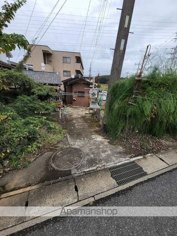 千葉市若葉区 1階建 築38年の玄関写真