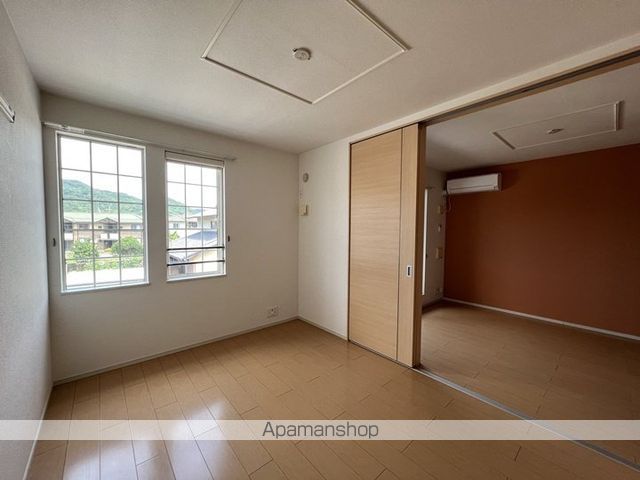 ビッグフォレストIIIの内装写真