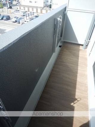 Ｋ－クレスト西新町[1K/33m2]のバルコニー