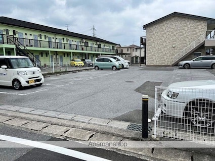 フロラシオン[1K/28.02m2]の駐車場1