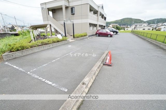 ロイヤルメイセスの周辺写真