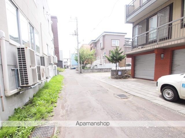 G EASTの周辺写真