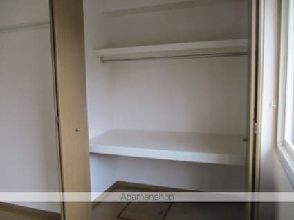 ハイカムール鷹清水　Ｂ[2K/35.6m2]の収納