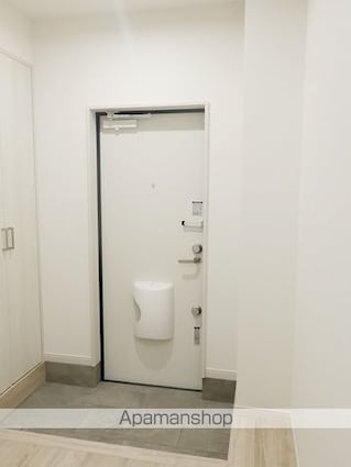 東京都国立市西３丁目[1LDK/52.16m2]の玄関