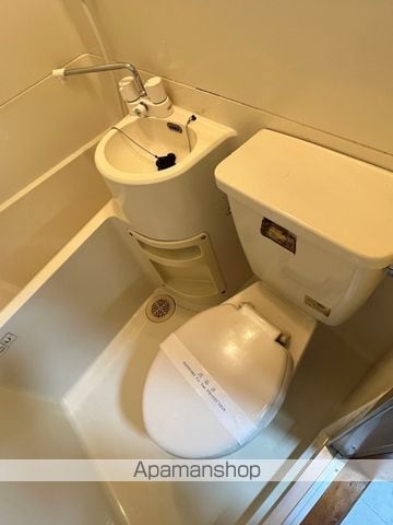 カレッジハイツIの内装写真