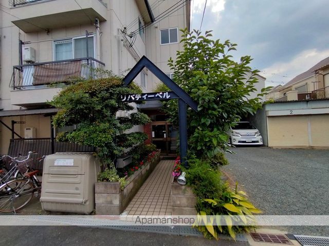 リバティーベルの玄関写真