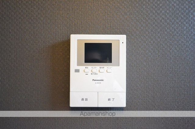 メゾネット中山の内装写真