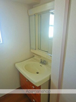 徳島県徳島市中昭和町１丁目[3DK/67.18m2]の洗面所