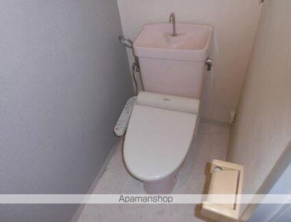 ロゼ松縄町[4DK/63.37m2]のトイレ