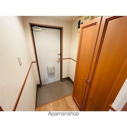 ＡｖａｎｃｅⅡ[1LDK/49.32m2]の玄関