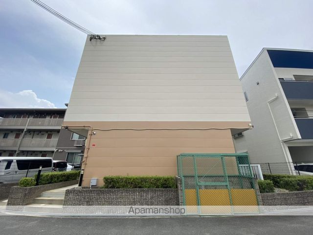 レオパレスすばるの外観写真