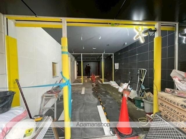レヴァンテ根岸の玄関写真