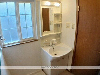 プリムローズ[2LDK/58.53m2]の洗面所