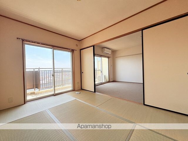 ファミリエール宮城野西館[3LDK/64.8m2]の内装1