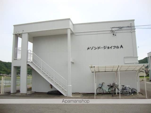 メゾンドジョイフルの玄関写真