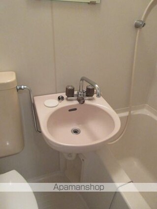 東京都中野区大和町１丁目[1R/11.13m2]の洗面所