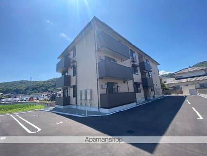 Ｄーｒｅｓｉｄｅｎｃｅ・Ｋ川北[2LDK/61.51m2]の外観2