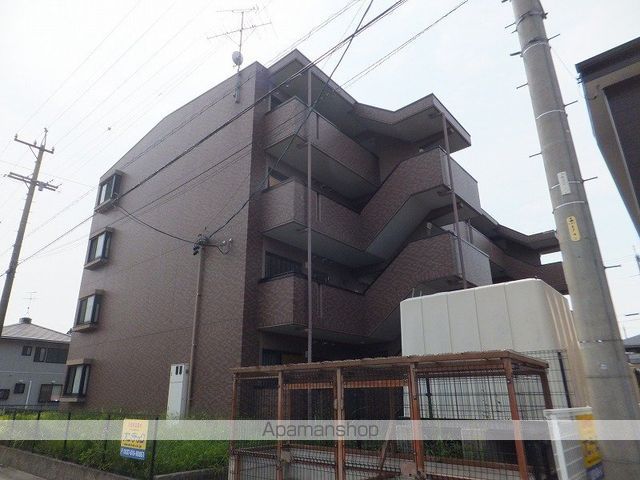 ラクール 中切の外観写真