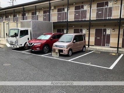 レオパレス桜[1K/22.35m2]の駐車場