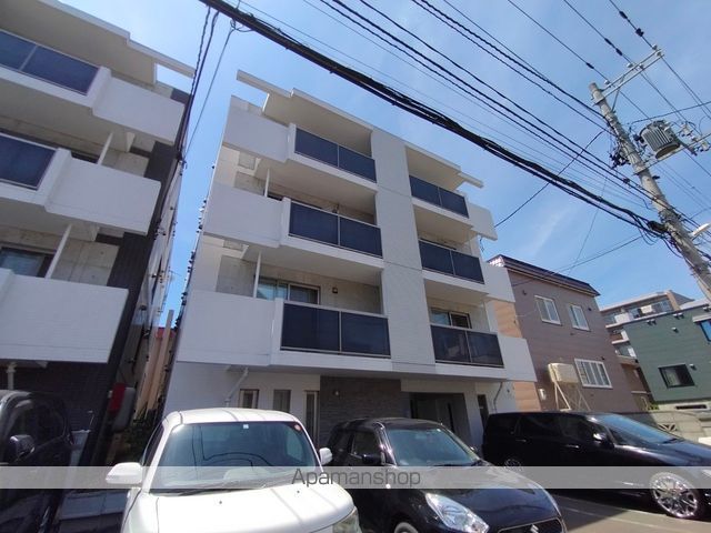 GLASS MARE西町の外観写真