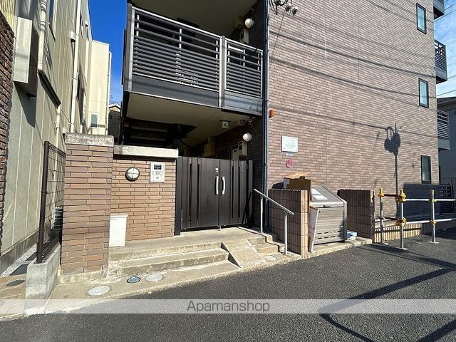 レオネクストブルーリッジIIの玄関写真