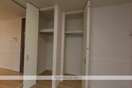 シャーメゾン雅[1LDK/45.57m2]の収納