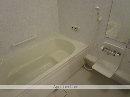 ＤーｒｏｏｍシルクマムＢ[2LDK/55.62m2]のバス