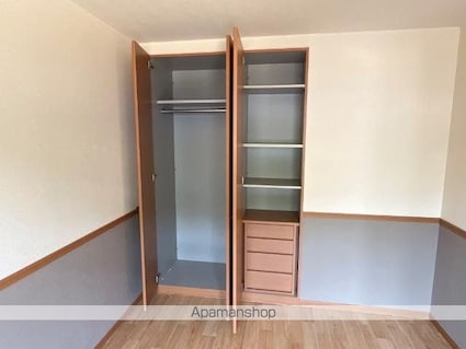 グリーンロック[2LDK/51.3m2]の収納