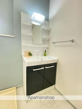 クレストヤマ[2K/45.54m2]の洗面所