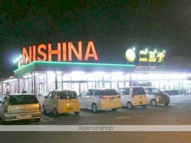 ソレアード II棟の周辺写真