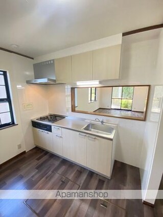 リブレス木下東戸建[3LDK/122.39m2]のキッチン