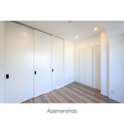 Ｎｉｆｉｔ日本橋横山町[2LDK/56.56m2]の収納2