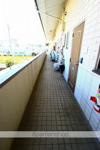 エクセレント三上の玄関写真