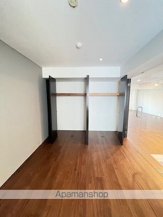 レジディア北新宿[1LDK/83.56m2]の内装4