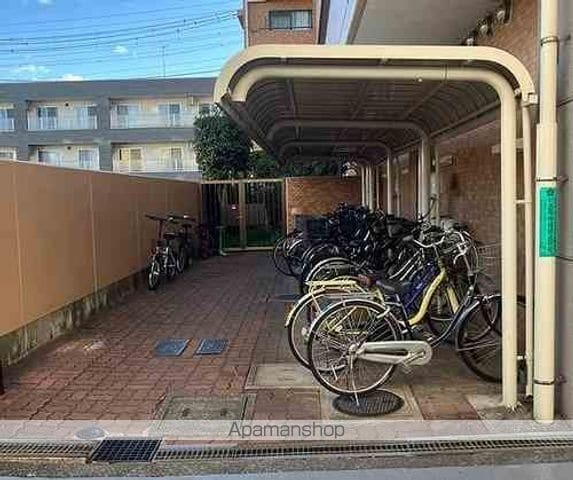 ライオンズマンション新高島平の内装写真