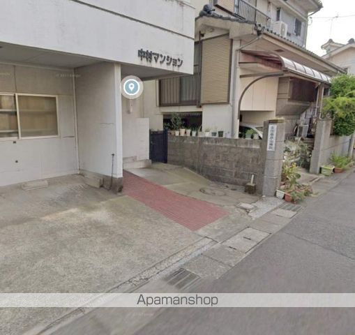 中村マンションの玄関写真