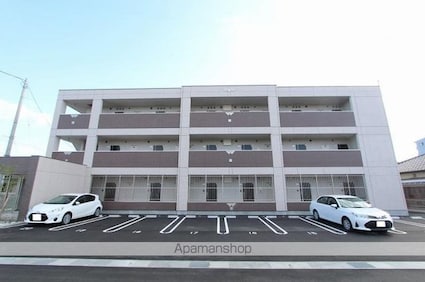 ラティール．Ⅴ　[1K/30.6m2]の外観5