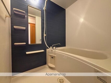 ニュープレイス　Ｂ[1LDK/42.63m2]のバス