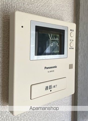 鶴形コートの内装写真