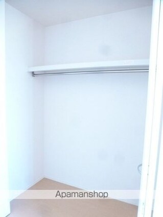 ヒルサイド　テラス　Ｃ[2LDK/56.1m2]の収納