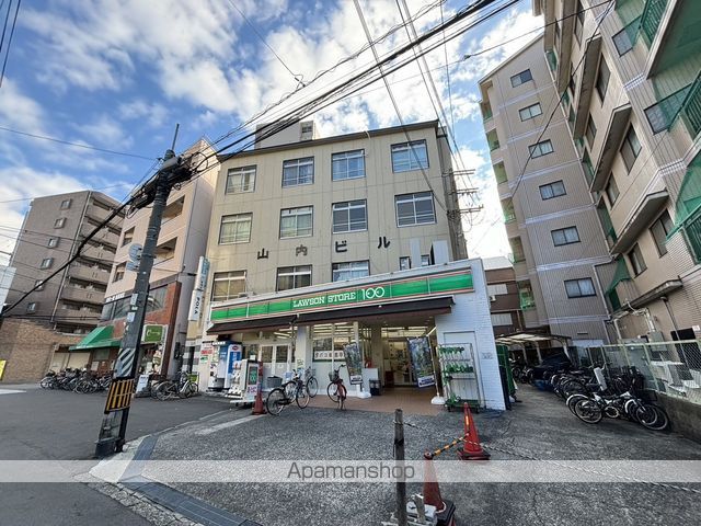 山内ビルの外観写真