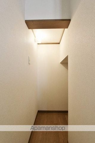 ハーブマンション 武中の内装写真