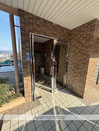 フレア２１三滝[2DK/47.88m2]のエントランス