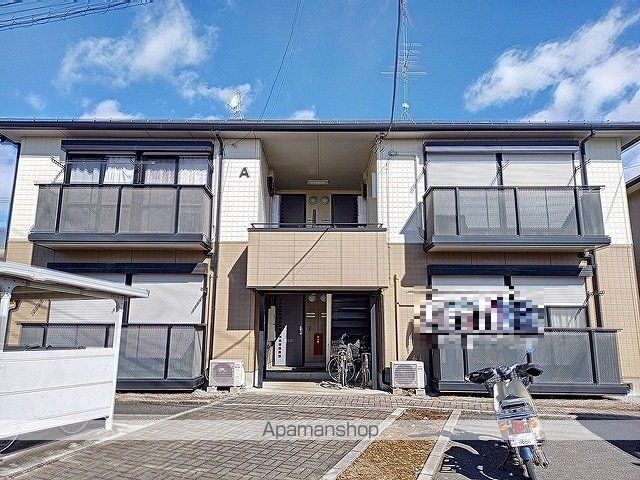桂和ハイツA棟の玄関写真