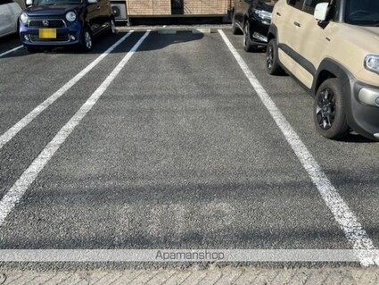 クレール　シャトー[2LDK/50.12m2]の駐車場