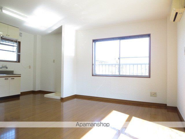 代官町ハイツFUJITAI棟の内装写真